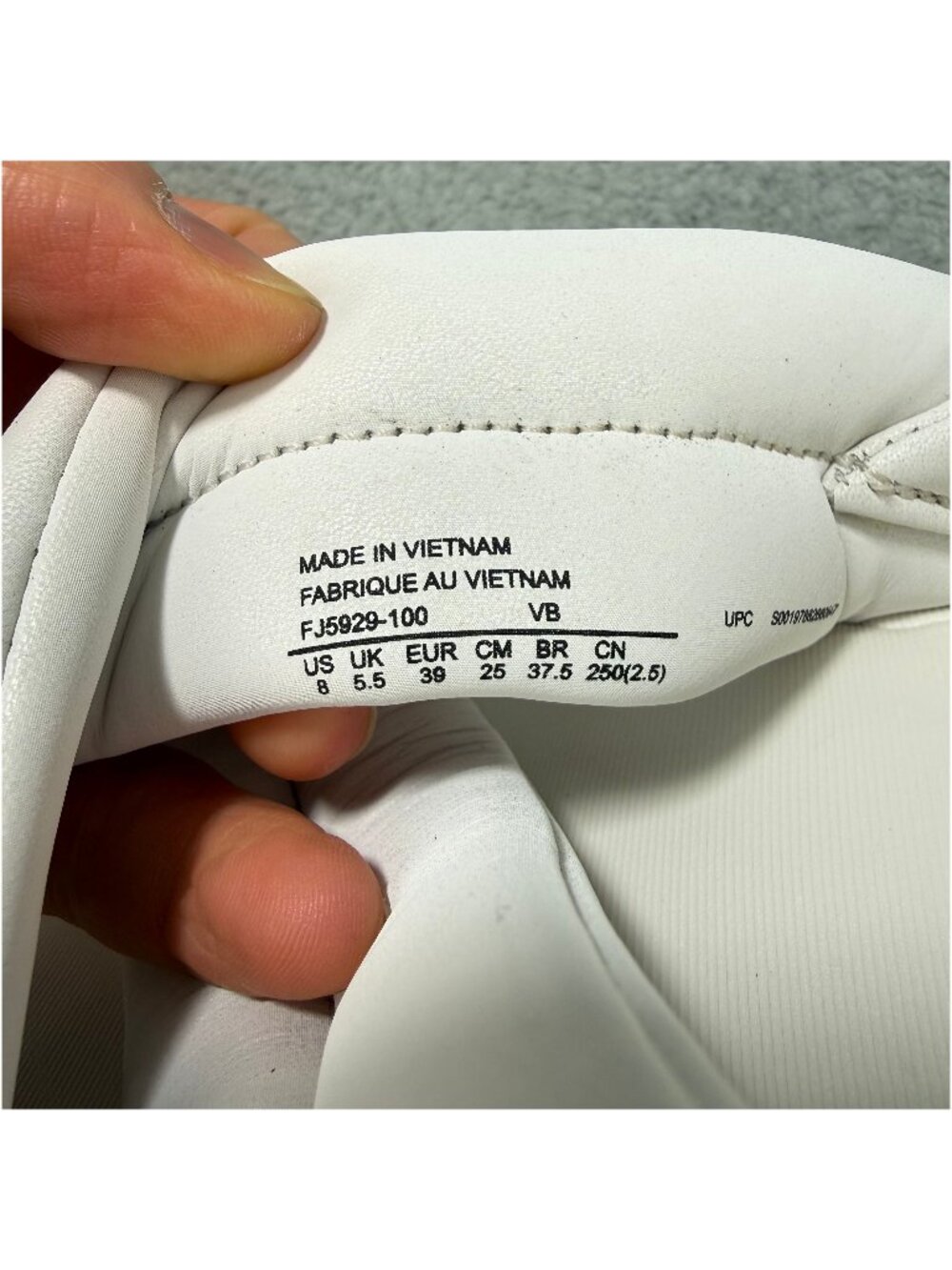 Nike Air Max Isla Sandals Womens 8 Shoes Summit White Platform Chunky Slingback - Picture 8 of 10